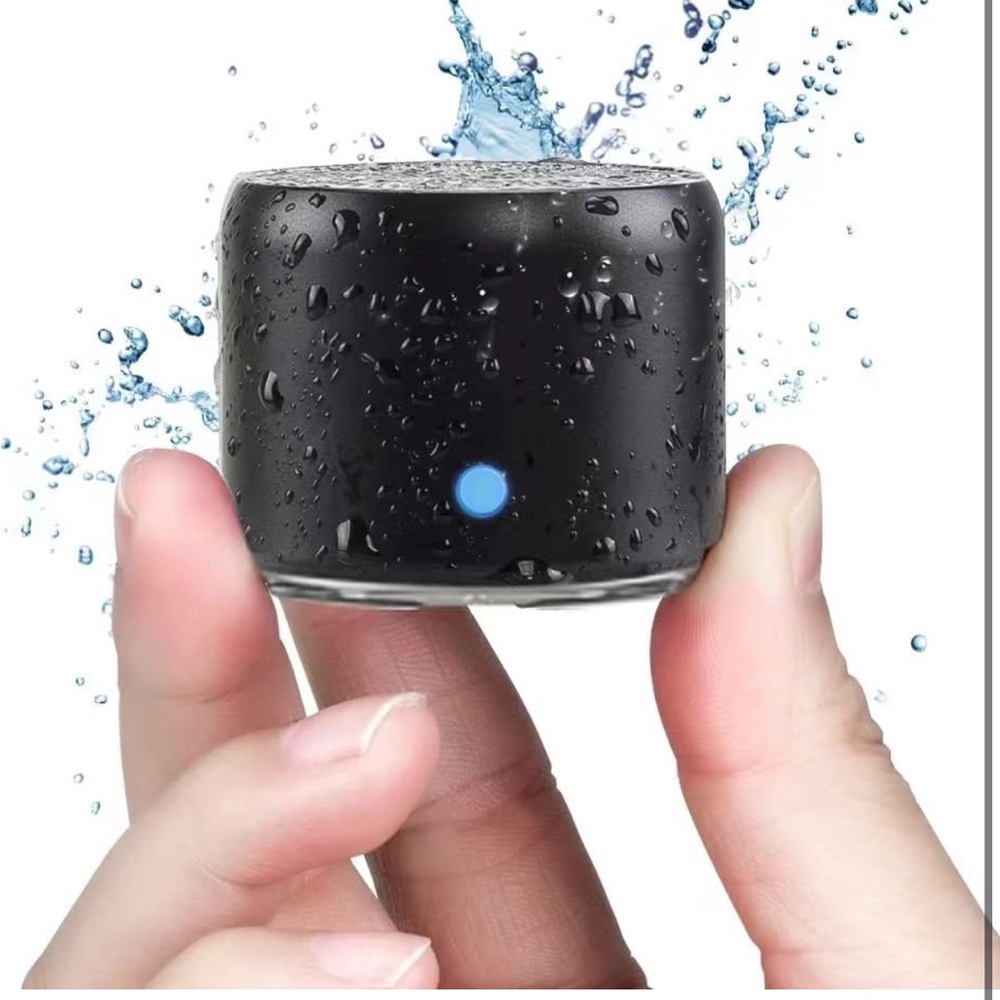 EWA Travel‎ Case Packed, A106 Pro Portable Bluetooth Speaker (Black)